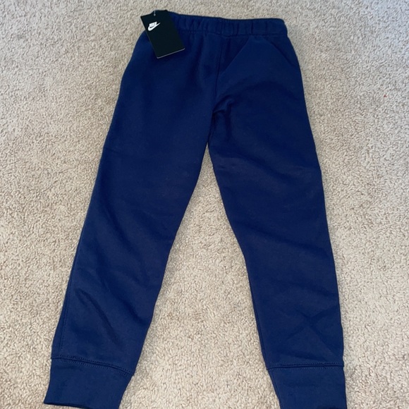 Nike Joggers Blue Size 6-7 116-122cm - Picture 2 of 4